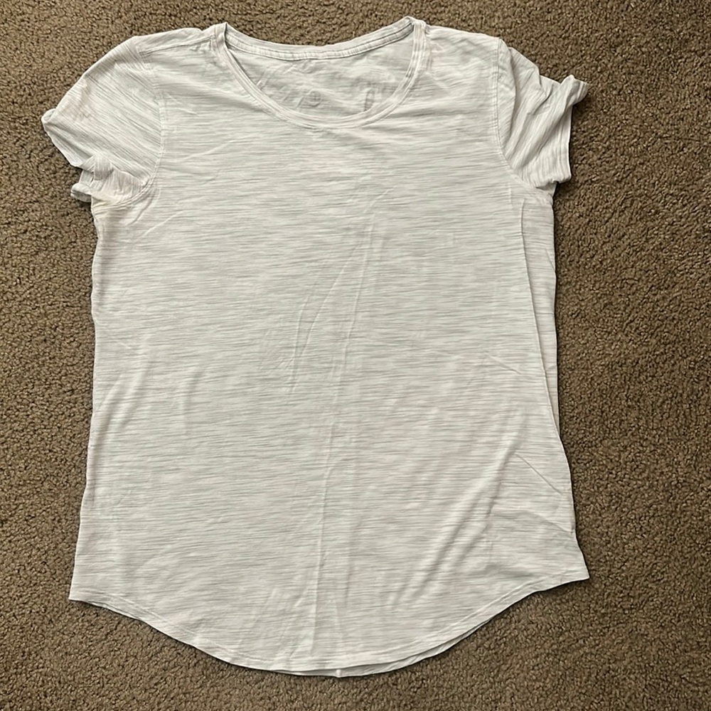Lululemon stretch white tshirt